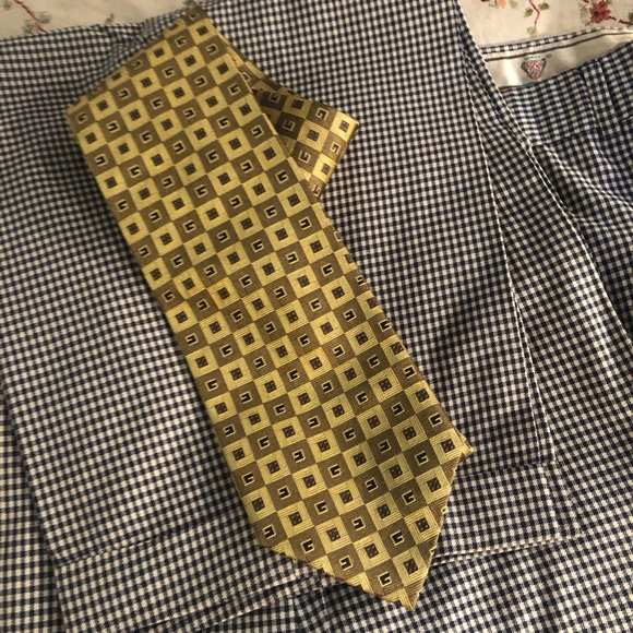🥁🥁Men’s vintage Gucci necktie. Gold. EUC. BEAUTIFUL. RSRE - Picture 4 of 12